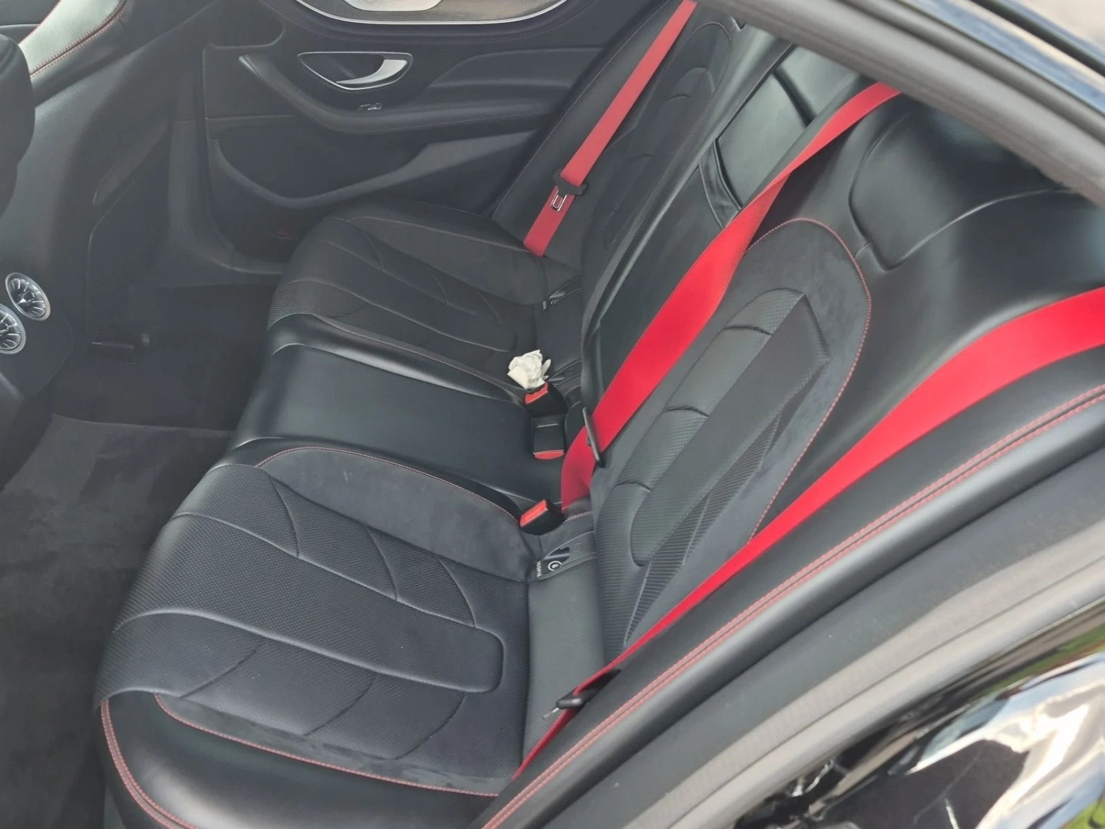 Mercedes-Benz CLS 53 AMG AMG* Night-pkg* Distronic* 360* Обдух, снимка 14 - Автомобили и джипове - 55846693
