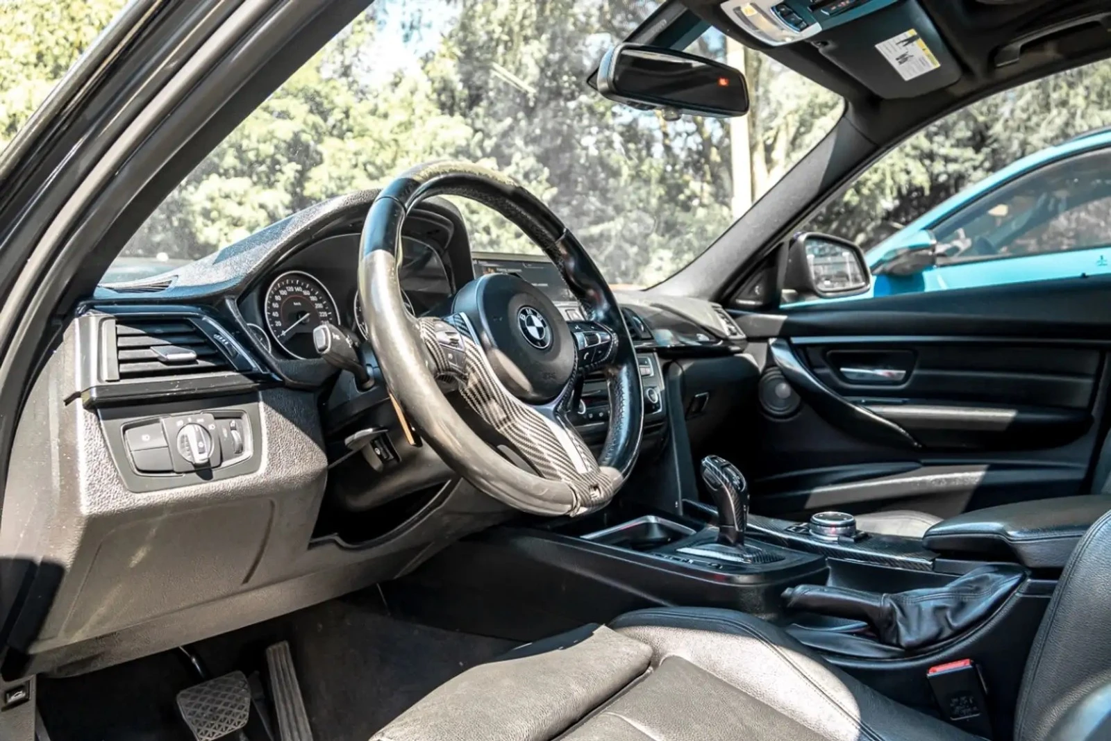BMW 335 xDrive M Sport ЦЕНА ДО БЪЛГАРИЯ АВТОКРЕДИТ, снимка 5 - Автомобили и джипове - 56022587