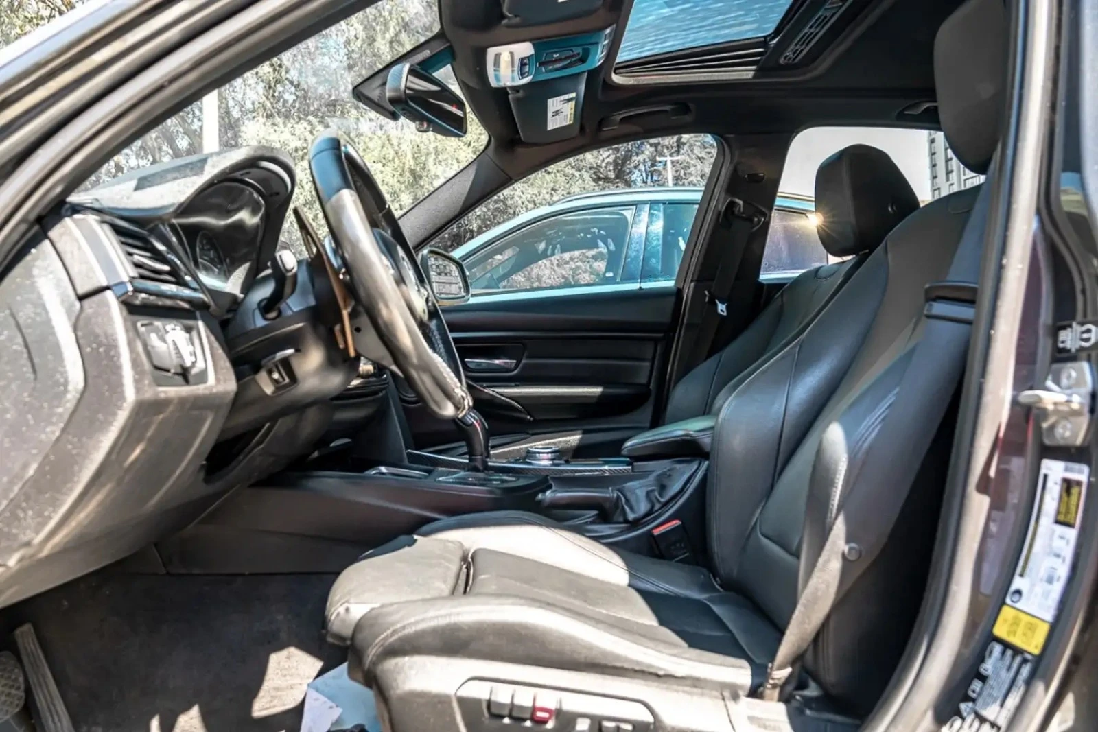 BMW 335 xDrive M Sport ЦЕНА ДО БЪЛГАРИЯ АВТОКРЕДИТ, снимка 7 - Автомобили и джипове - 56022587