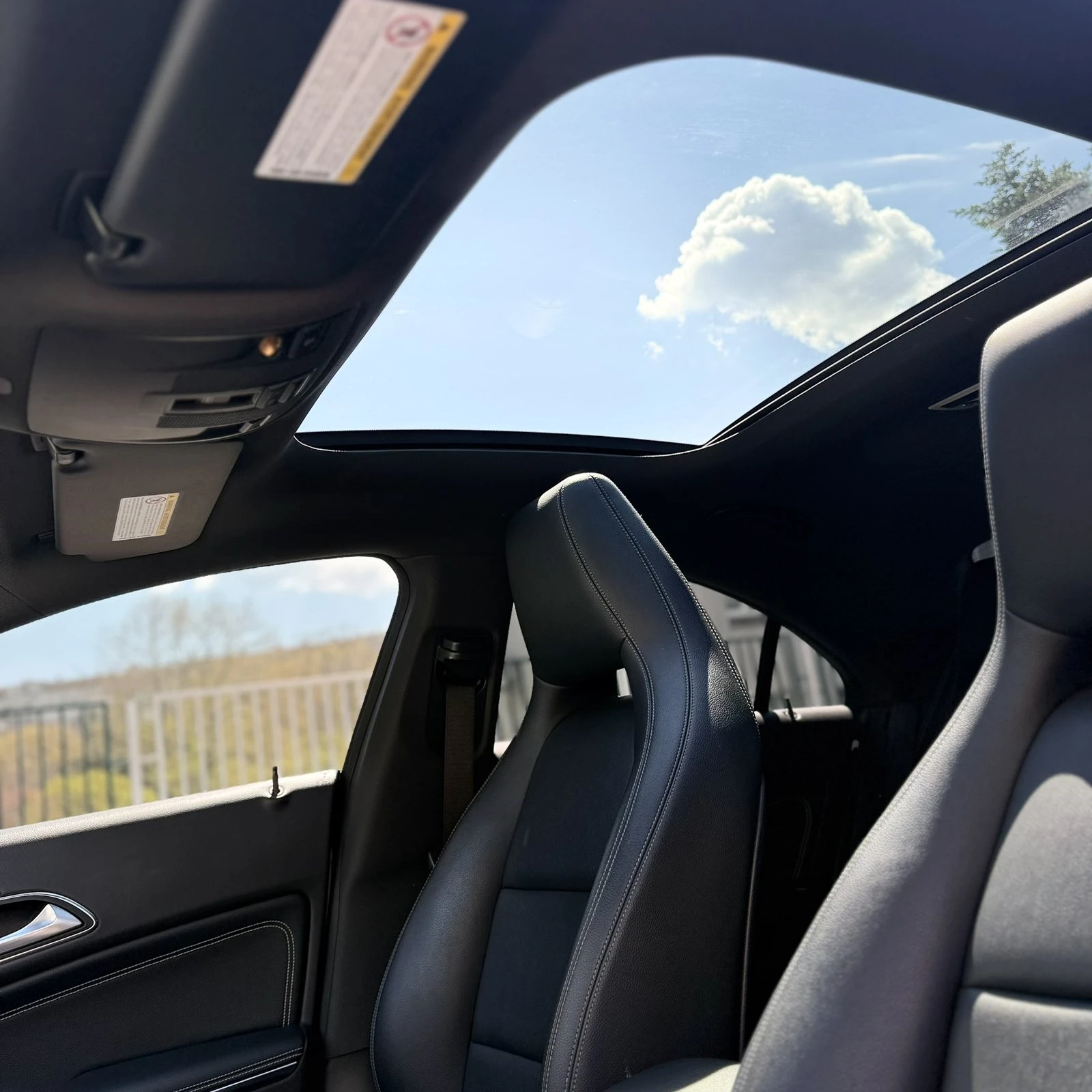 Mercedes-Benz CLA 250 4 Matic, снимка 7 - Автомобили и джипове - 56483952