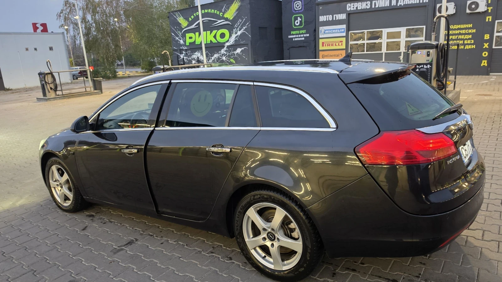 Opel Insignia 2.0 160 TDCI, снимка 4 - Автомобили и джипове - 56656756