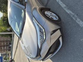 Toyota C-HR, снимка 11