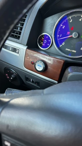 VW Touareg 3.2, снимка 6