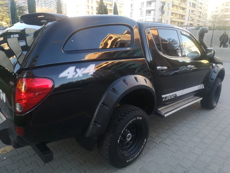 Mitsubishi L200, снимка 5 - Автомобили и джипове - 48032709