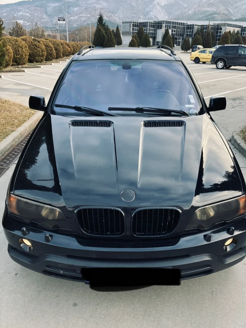 BMW X5 4.4 - 286 h.p. - пера на волана M///, снимка 1 - Автомобили и джипове - 48692972