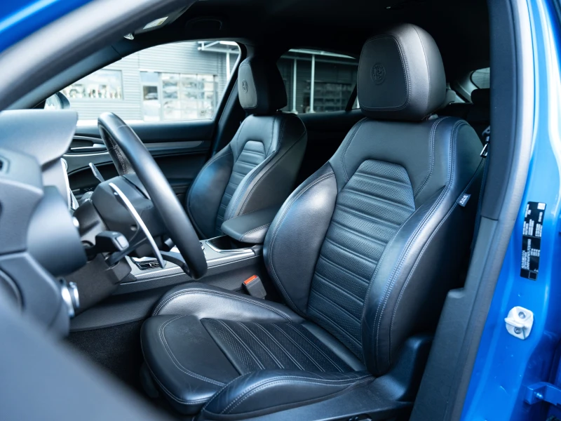 Alfa Romeo Stelvio Veloce Q4, снимка 7 - Автомобили и джипове - 52708459