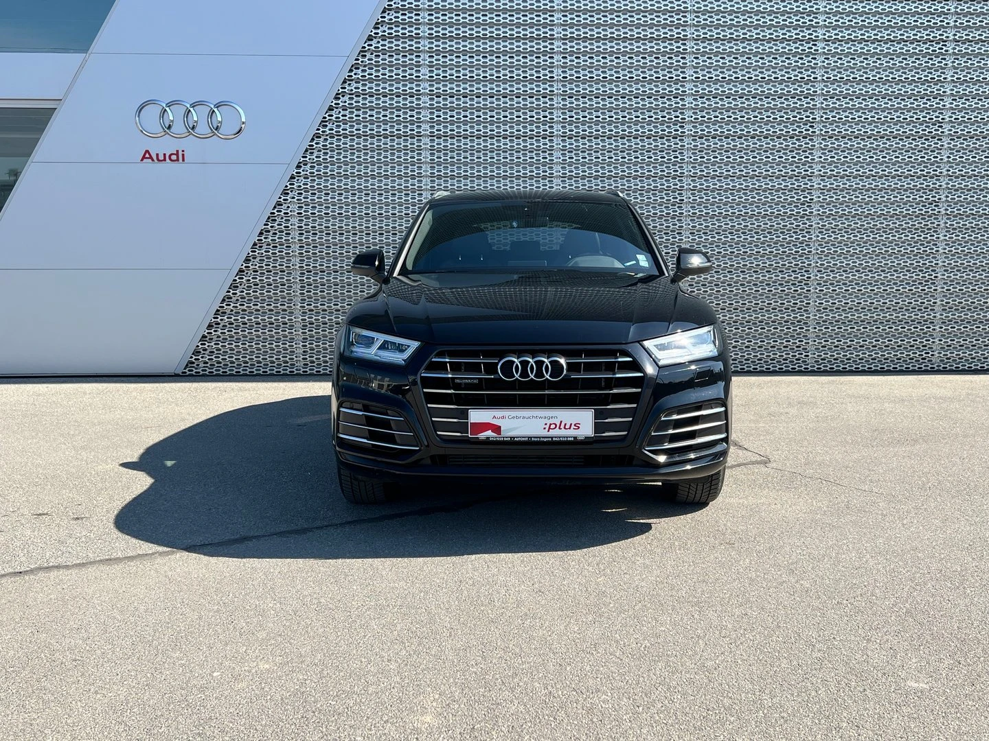 Audi Q5 55 TFSI e quattro - изображение 2