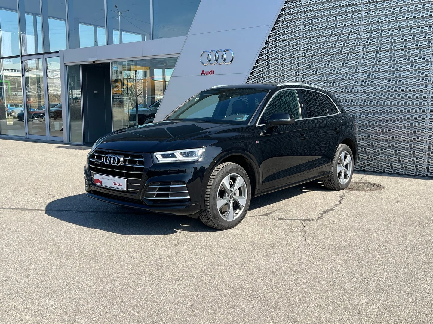 Audi Q5 55 TFSI e quattro - изображение 6