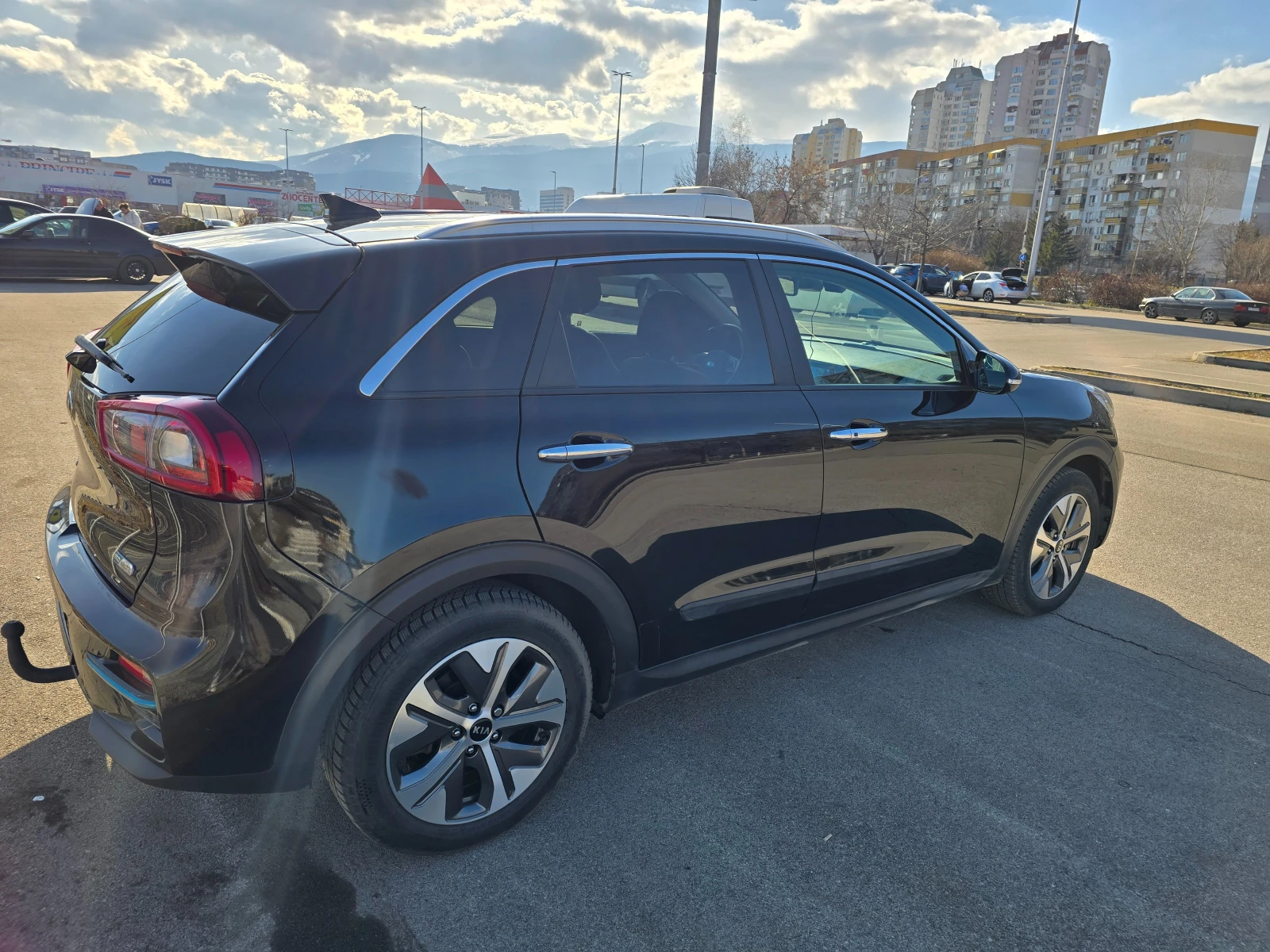 Kia Niro  - изображение 4