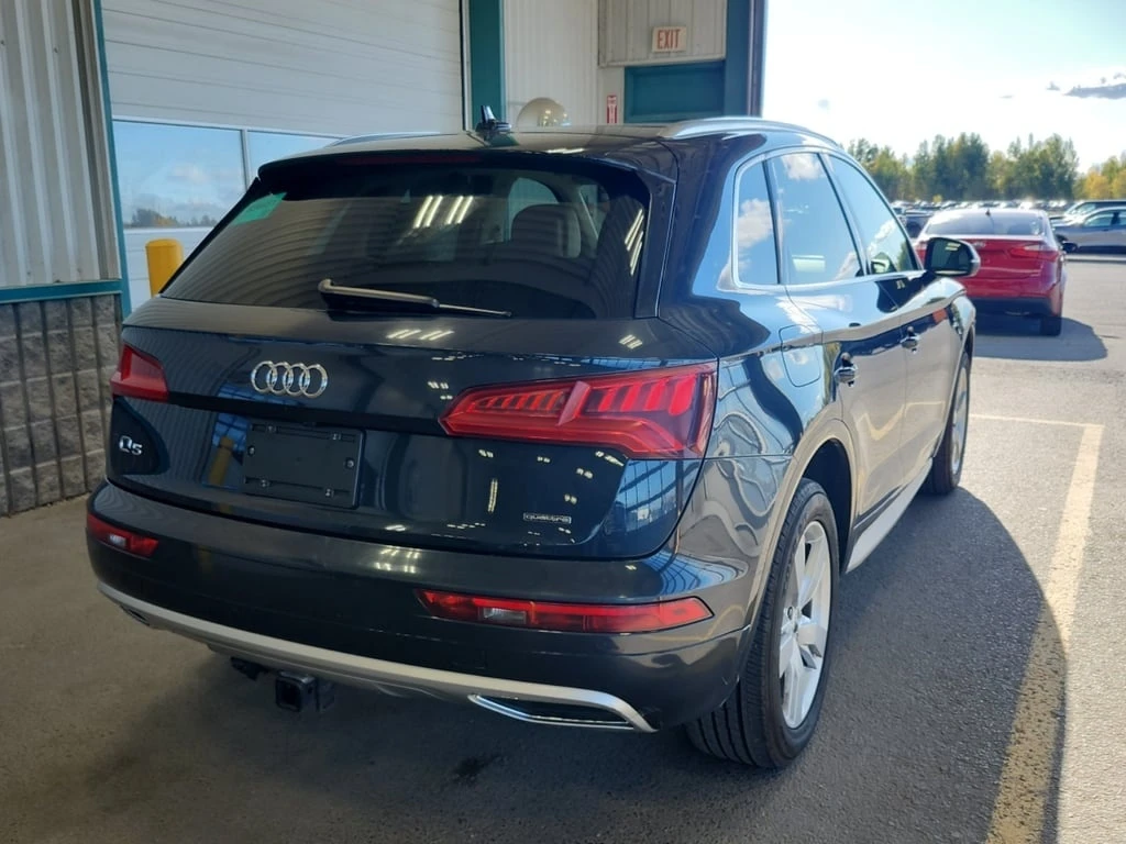 Audi Q5 * TECHNIK * CARFAX * БЕЗ ПЪРВОНАЧАЛНА ВНОСКА - изображение 3