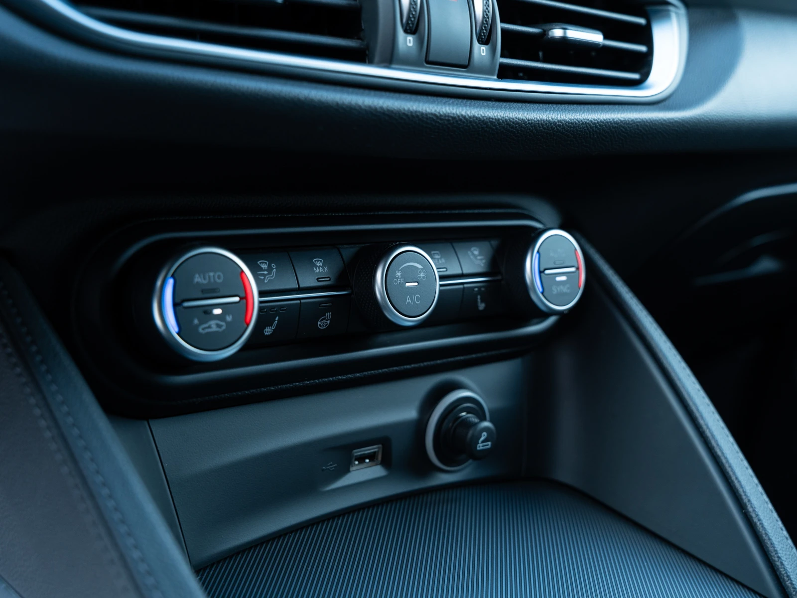 Alfa Romeo Stelvio Veloce Q4 | Mobile.bg   12