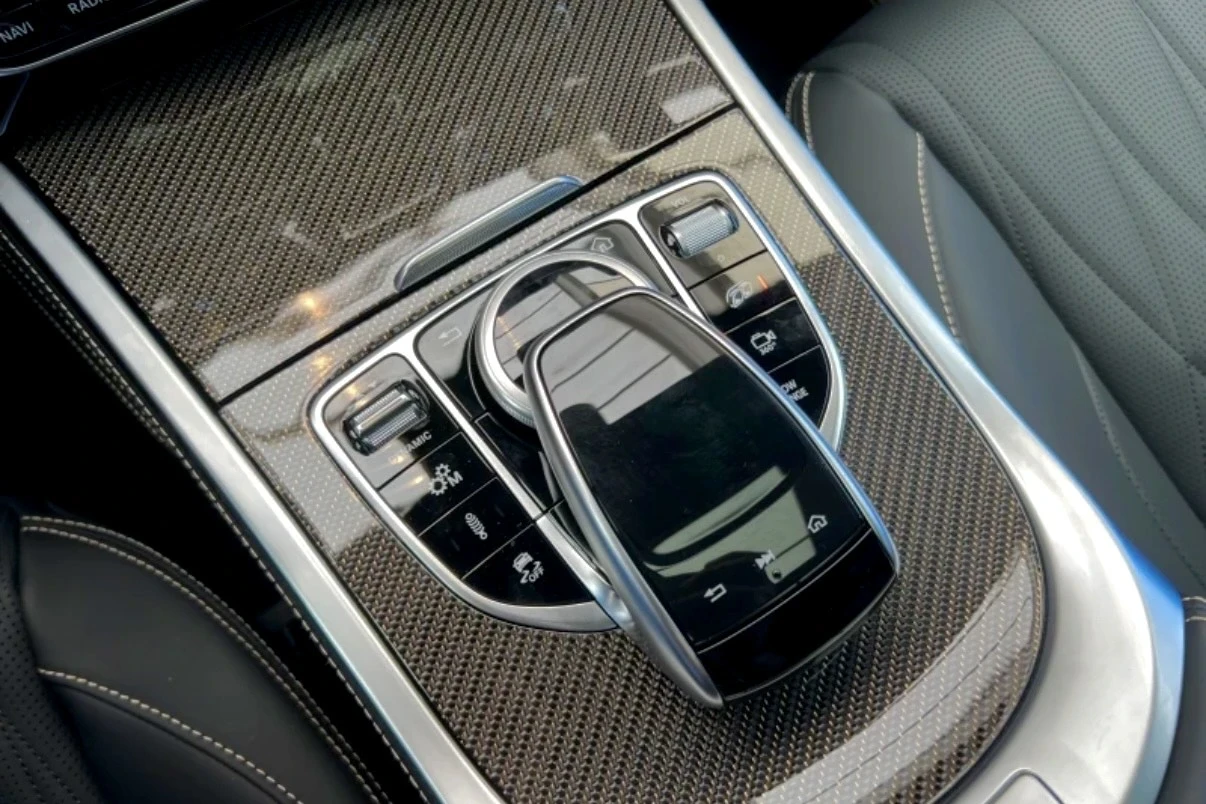 Mercedes-Benz G 63 AMG Grand Edition - изображение 9