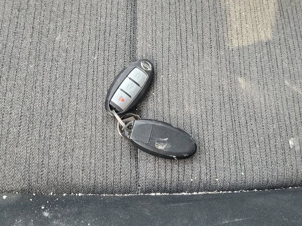 Nissan Rogue * S * CARFAX * * ДИСТРОНИК* * AWD*  - изображение 8