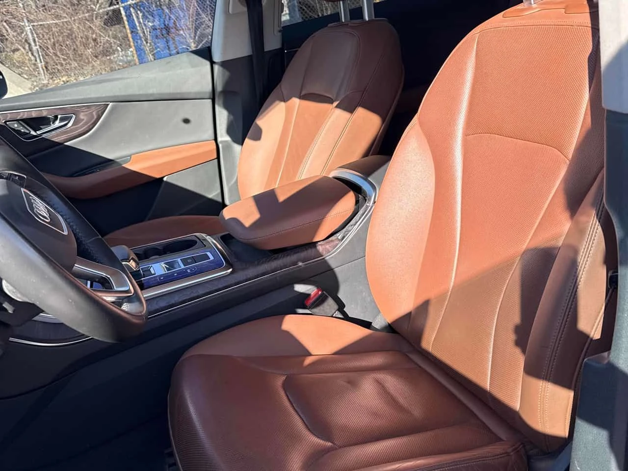 Audi Q8 Progressiv /360/ОБДУХВАНЕ/ПАНОРАМА, снимка 10 - Автомобили и джипове - 54108673