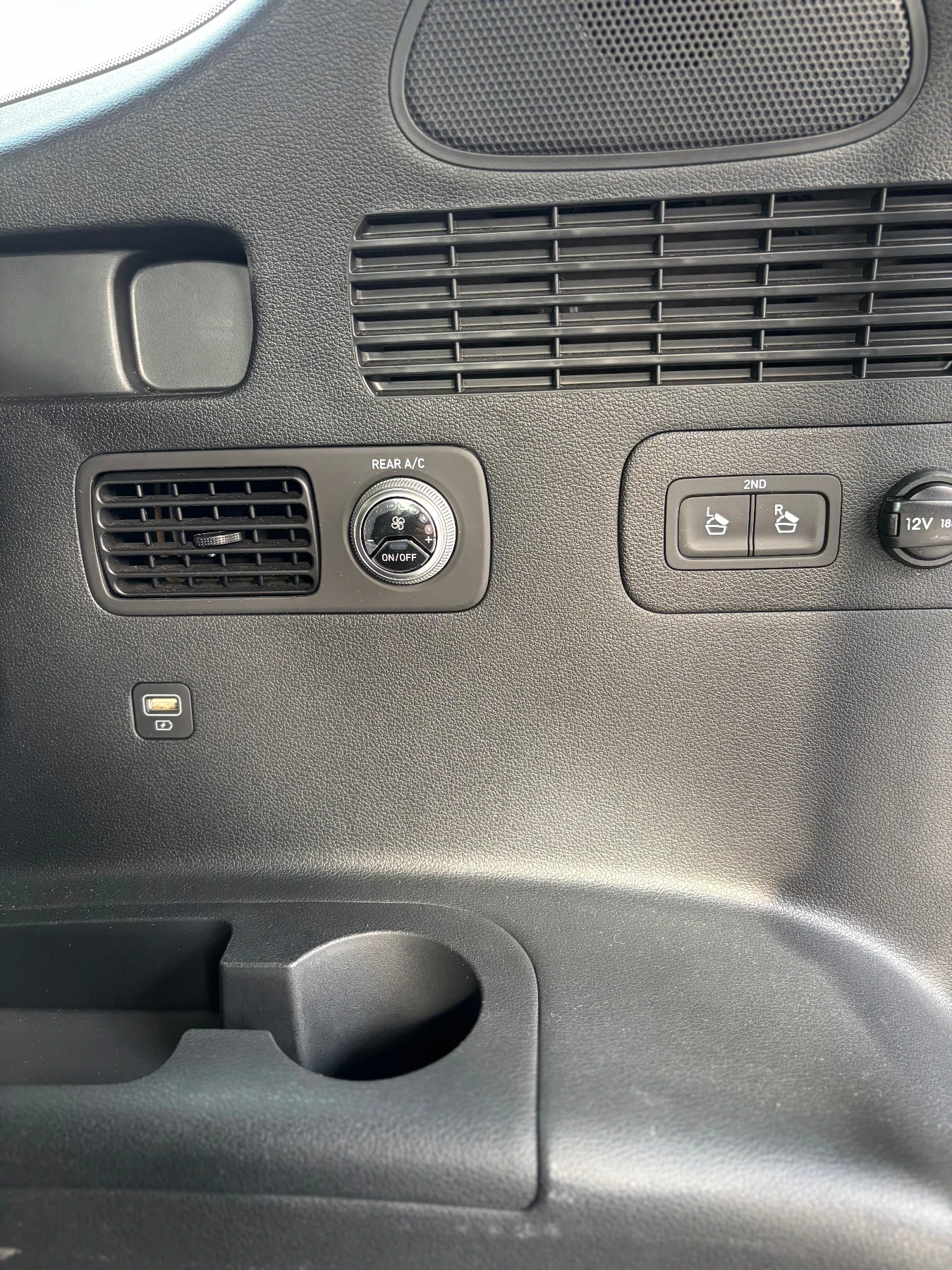 Hyundai Santa fe Premium, снимка 15 - Автомобили и джипове - 54258754