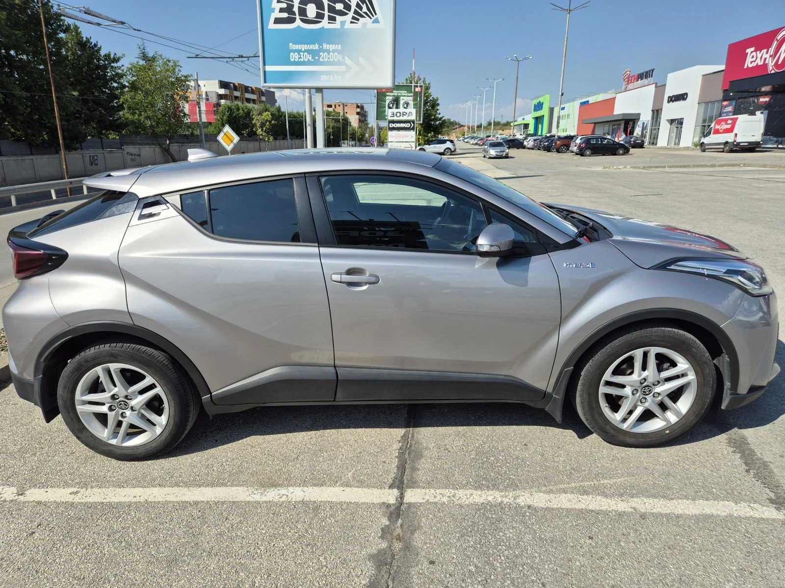 Toyota C-HR, снимка 4 - Автомобили и джипове - 55595090