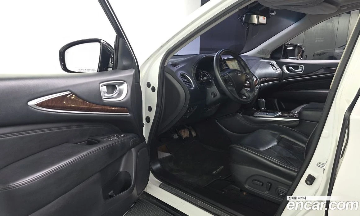 Infiniti QX60 3.5 AWD, снимка 10 - Автомобили и джипове - 56123107