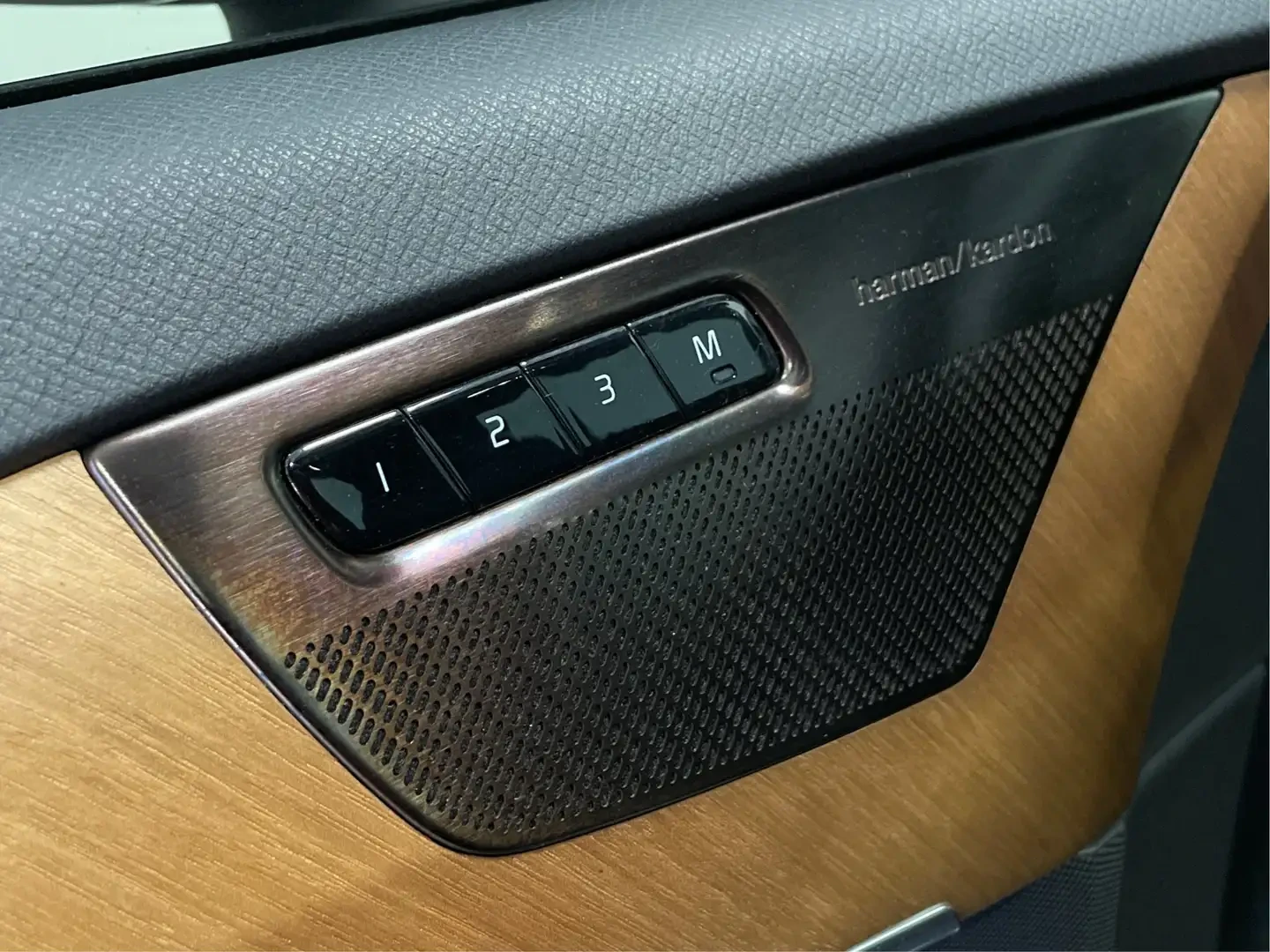 Volvo Xc90 T6* MOMENTUM* HARMON* KARDON* 360������* ��������* | Mobile.bg � ����������� 7