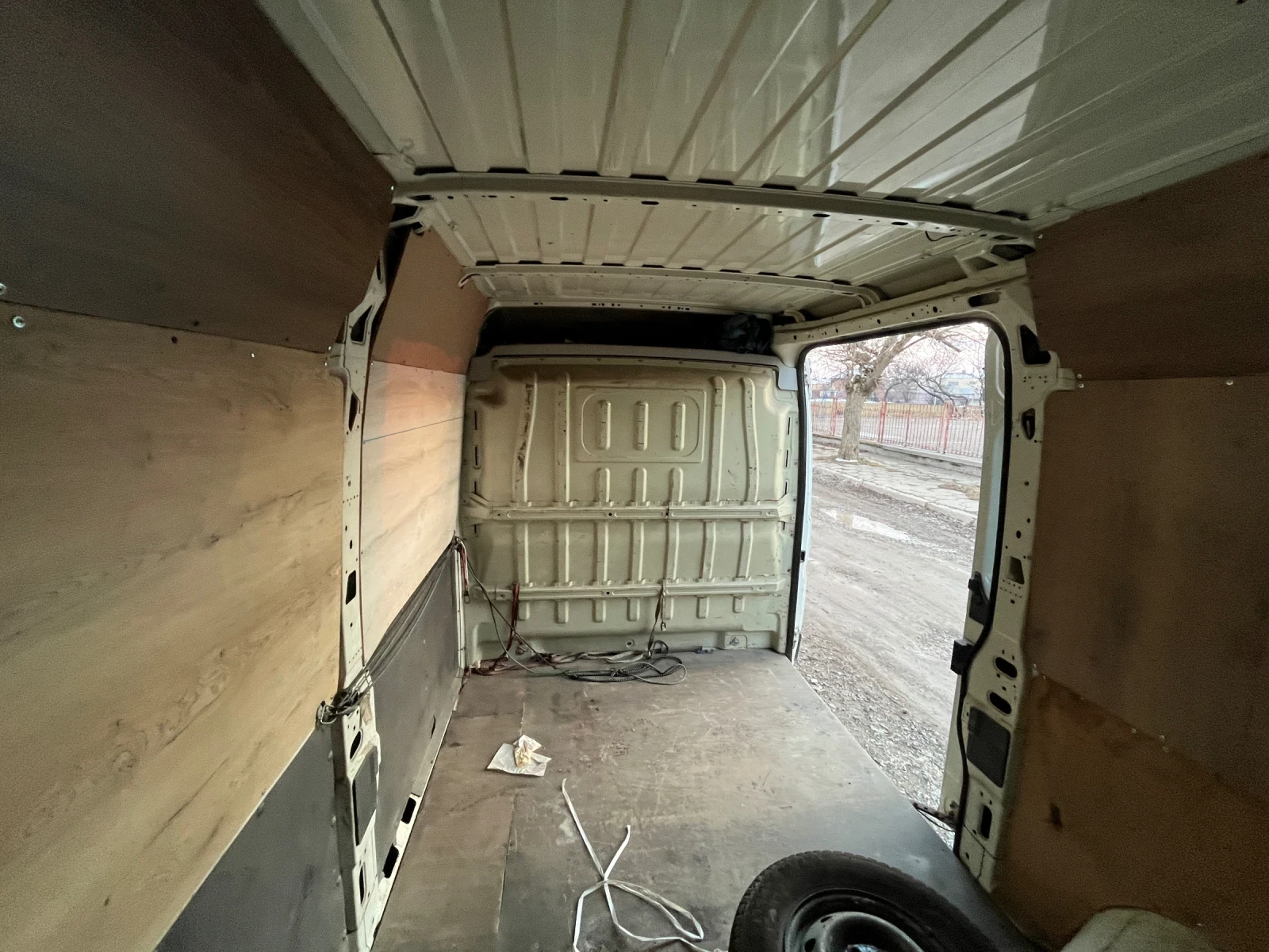 Peugeot Boxer 2.2 - изображение 9