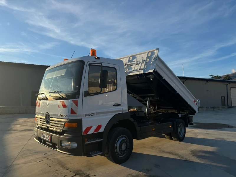 Mercedes-Benz Atego 1317* 11990кг.* Тристранен самосвал* Топ състояние