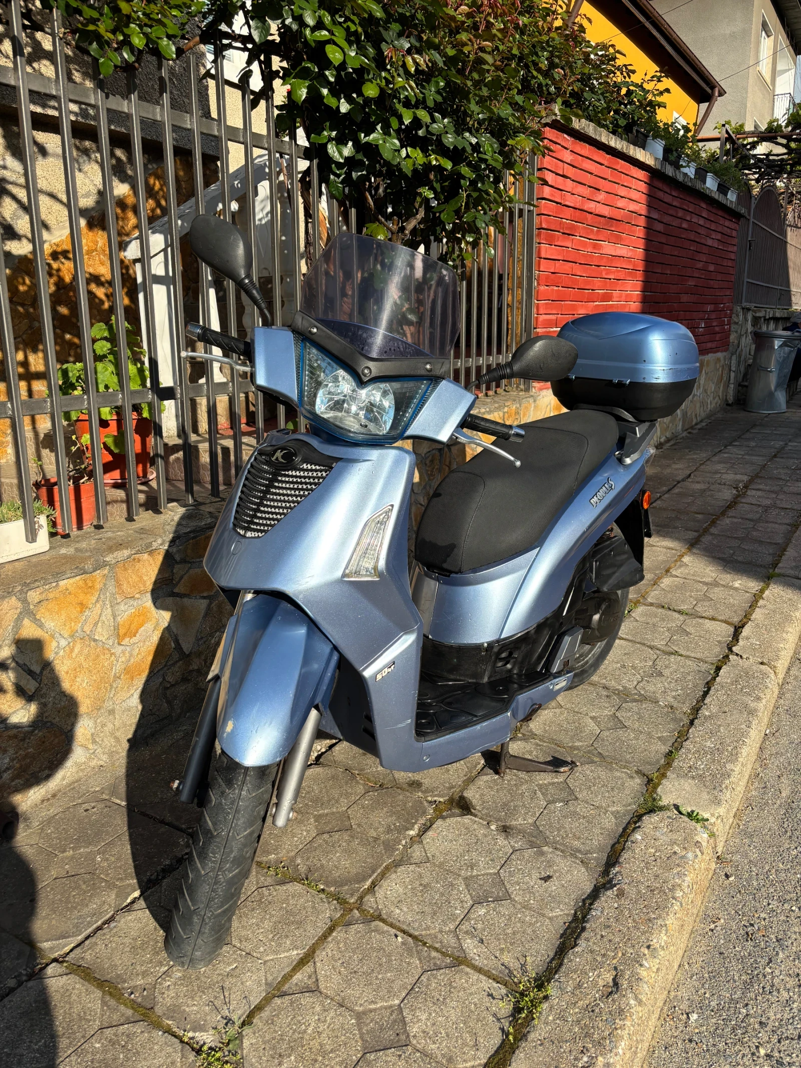 Kymco People