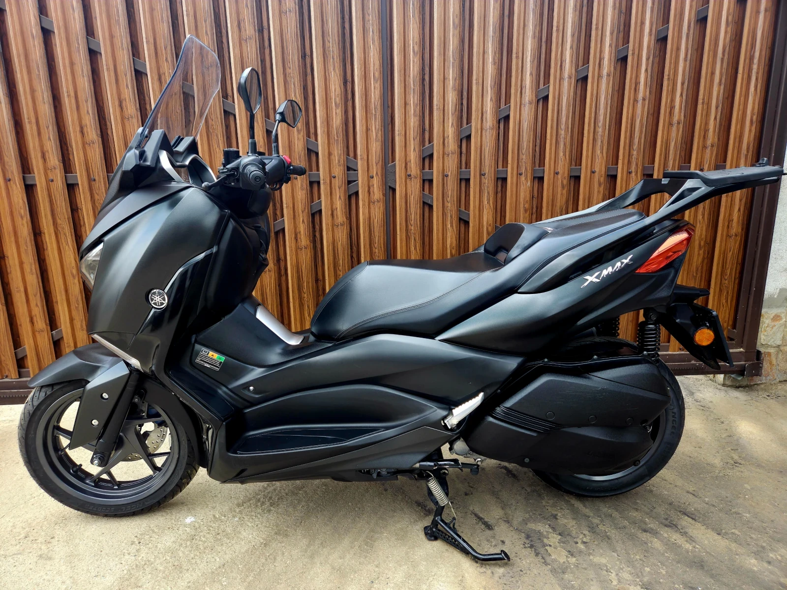 Yamaha X-max 300i, ABS, TRACTION CONTROL, KEYLESS GO, LED, TOP!