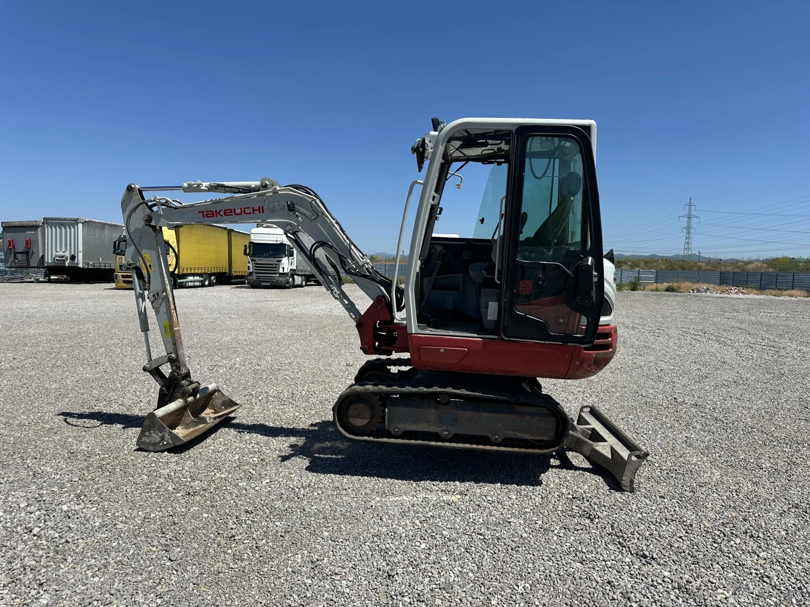 Багер Takeuchi TB230 - изображение 6