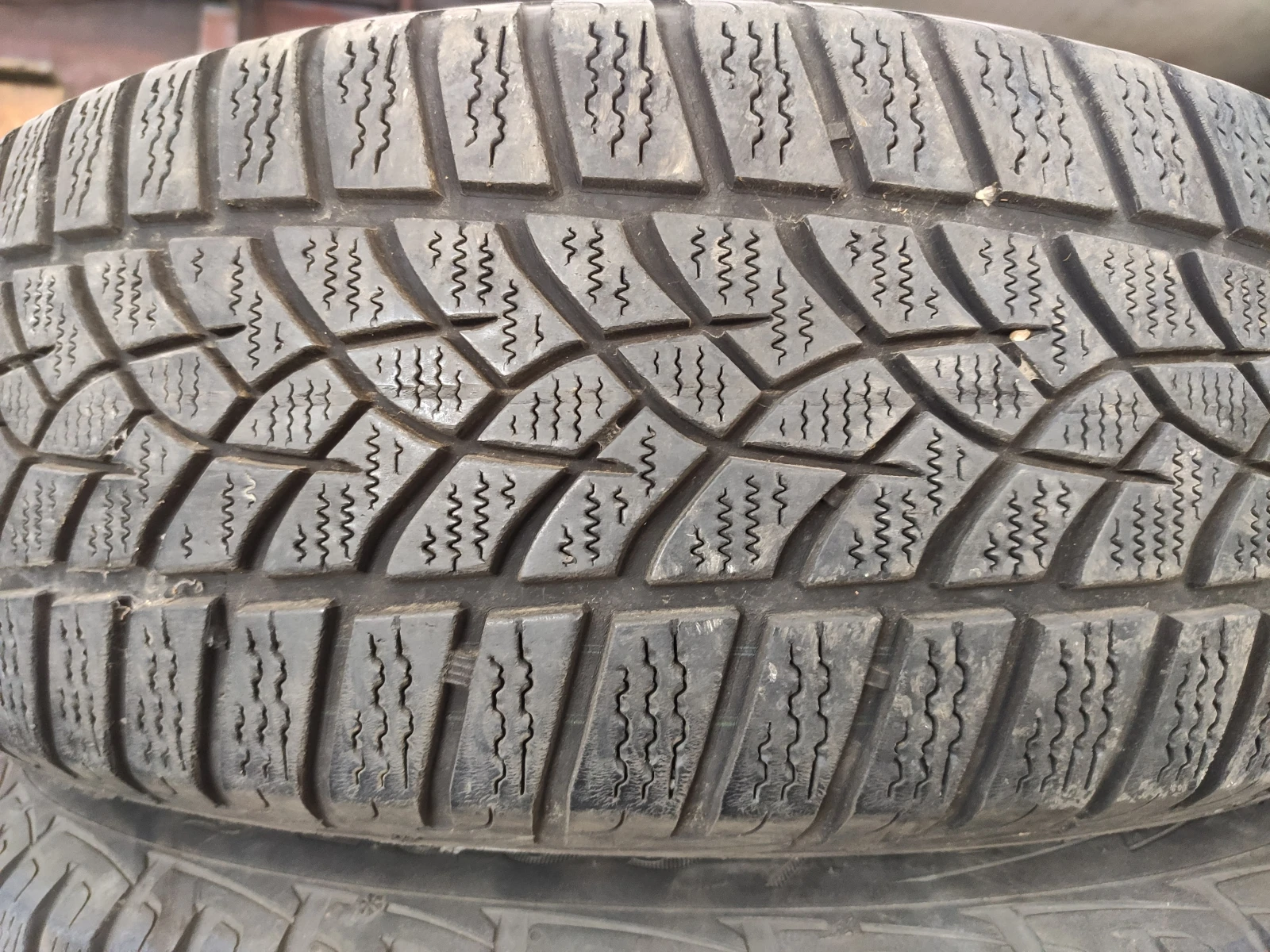  205/60R16 | Mobile.bg   6