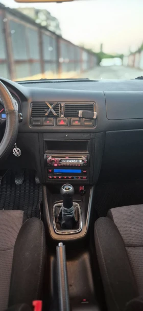 VW Golf - 1800 € / 3520.49 лв. - 51947099 5