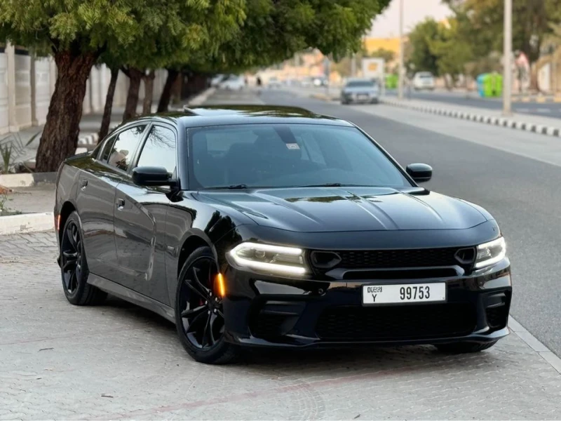 Dodge Charger R/T, снимка 1 - Автомобили и джипове - 47776579