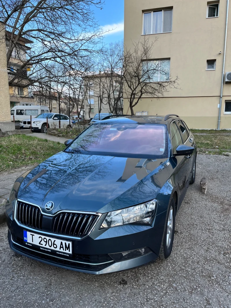 Skoda Superb, снимка 2 - Автомобили и джипове - 48310095