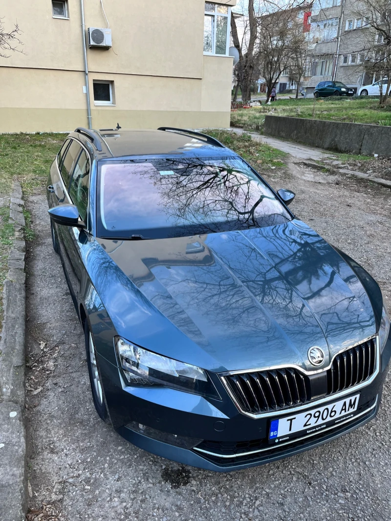 Skoda Superb, снимка 1 - Автомобили и джипове - 48310095