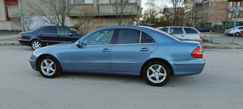 Mercedes-Benz E 270 270 CDI, снимка 5 - Автомобили и джипове - 48558259