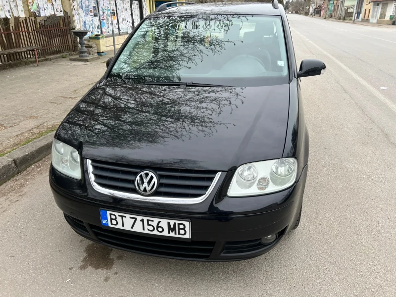 VW Touran 1.9 TDI, снимка 1 - Автомобили и джипове - 49611206