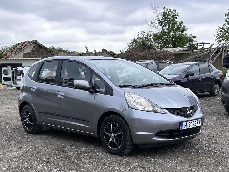 Honda Jazz, снимка 2 - Автомобили и джипове - 52646086