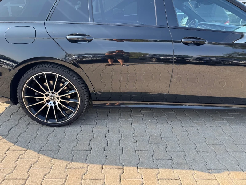 Mercedes-Benz E 400 d 4MATIC AMG, снимка 9 - Автомобили и джипове - 52658333