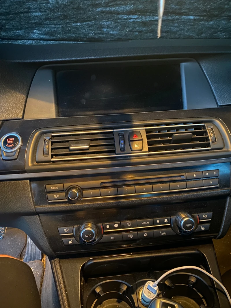 BMW 520, снимка 8 - Автомобили и джипове - 51703566