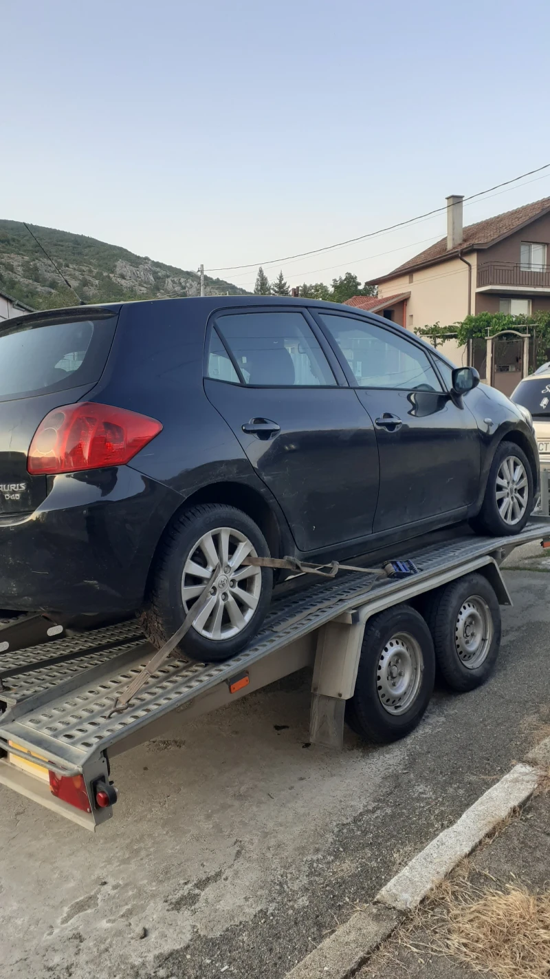 Toyota Auris 2.0/126 D4D, снимка 3 - Автомобили и джипове - 51402318