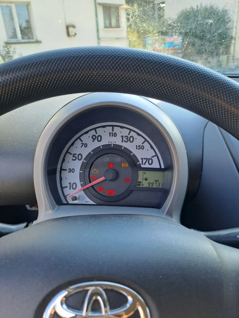 Toyota Aygo, снимка 7 - Автомобили и джипове - 52617506