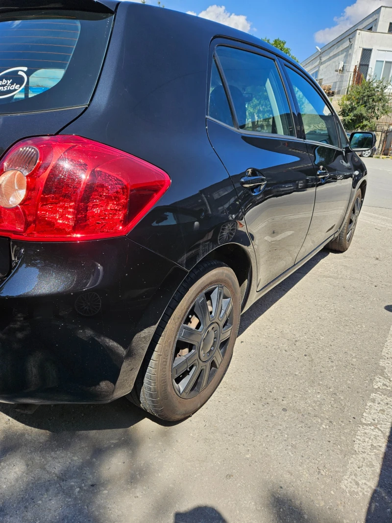 Toyota Auris 16V VVT-i, снимка 4 - Автомобили и джипове - 51607810