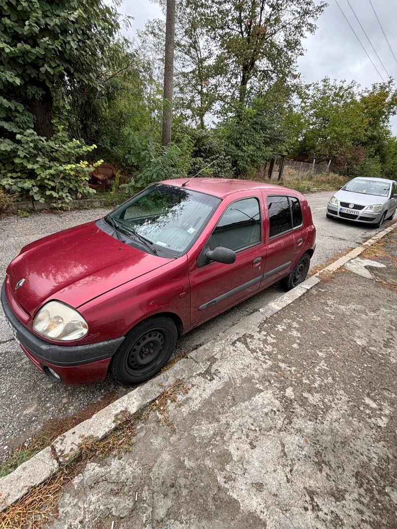 Renault Clio 1.9 чист дизел, снимка 4 - Автомобили и джипове - 52417189