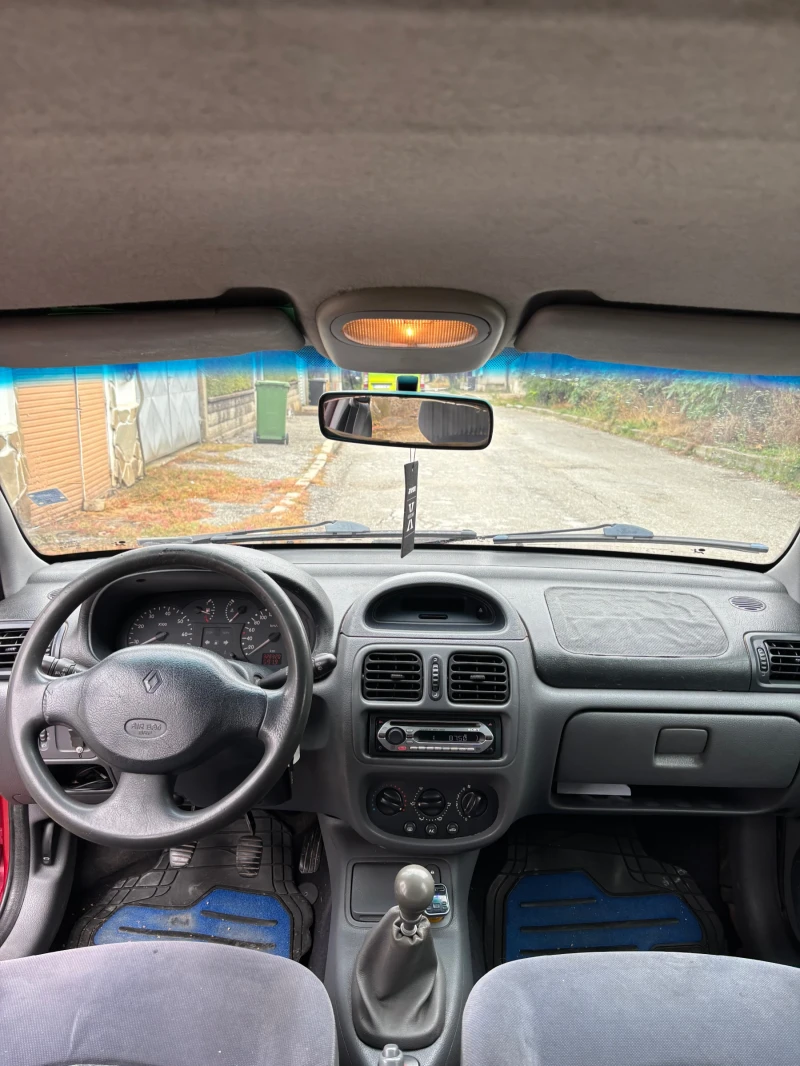 Renault Clio 1.9 чист дизел, снимка 10 - Автомобили и джипове - 52417189