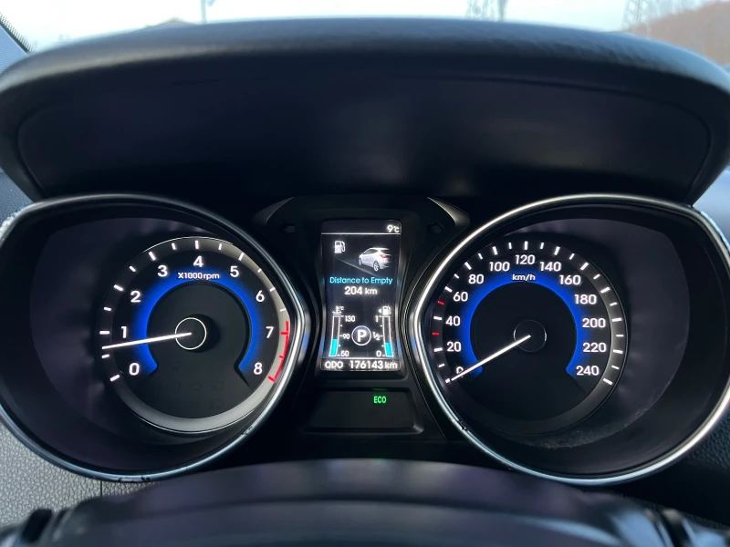 Hyundai I30 1.6i Бензин АВТОМАТ ШВЕЙЦАРИЯ, снимка 12 - Автомобили и джипове - 52841446