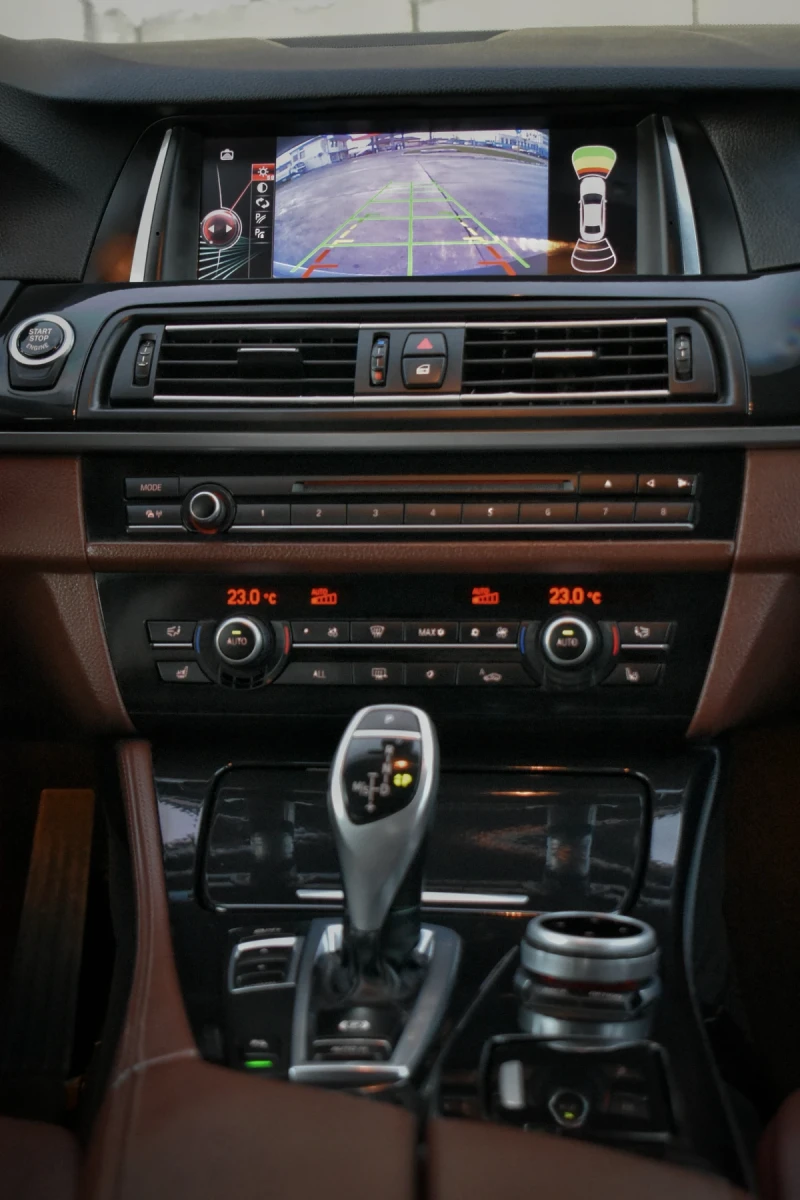 BMW 530 3.0D M5 Pack, снимка 10 - Автомобили и джипове - 53112805