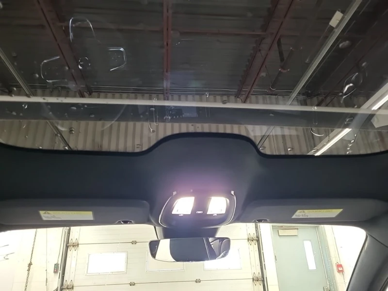 Volvo C40 * ULTIMATE * CARFAX * БЕЗ ПЪРВОНАЧАЛНА ВНОСКА, снимка 14 - Автомобили и джипове - 53238911