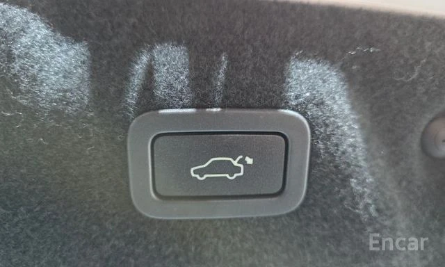 Jaguar XE XE 20d R Sports, снимка 3 - Автомобили и джипове - 54185668