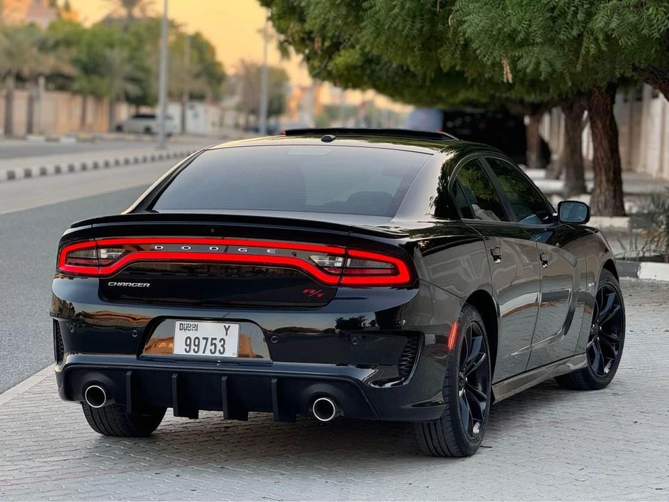 Dodge Charger R/T - изображение 8