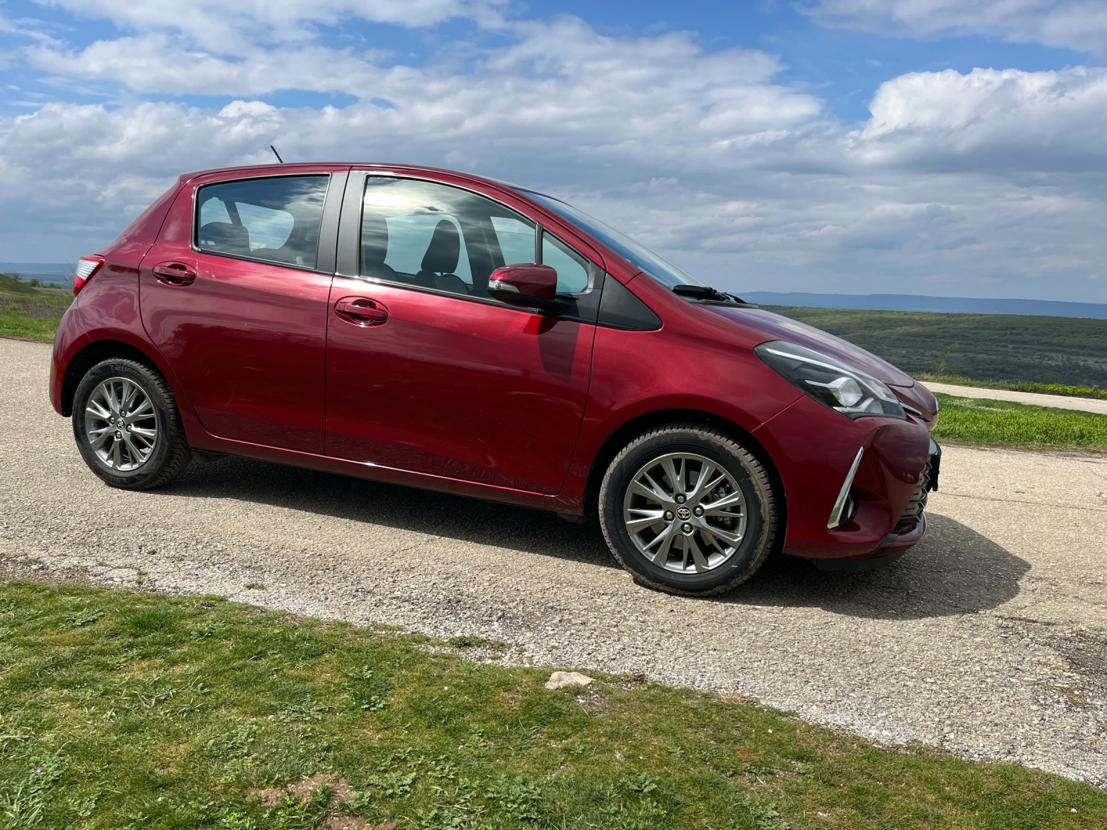 Toyota Yaris 1.5 VVT - изображение 3