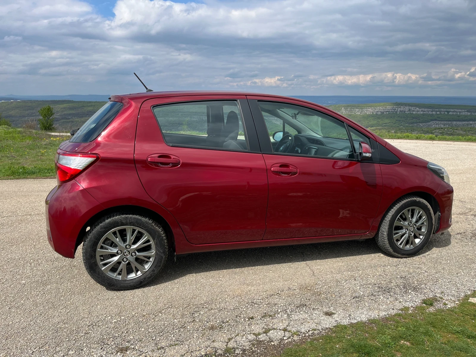 Toyota Yaris 1.5 VVT - изображение 4