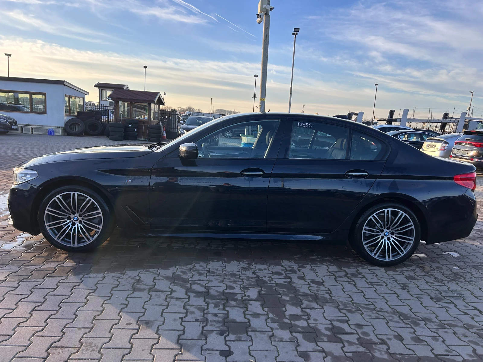 BMW 520 XD M-PACK/AVTOMAT/NAVI EURO 6 - изображение 9